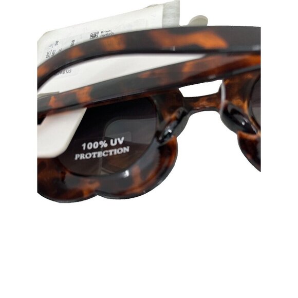 NEW GB Girls Flower Shaped Turtle Shell Sunglasses 100% UV Protection Pool Beach - Picture 3 of 13